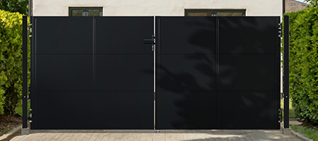 Brama dwuskrzydłowa stalowa