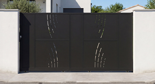 Stalowa brama przesuwna